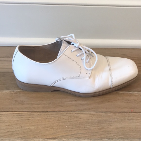 Florsheim White Dress Shoes Boys size 6 - Picture 2 of 4